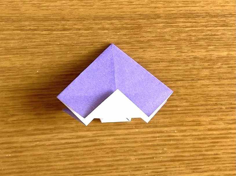 亀の平面の折り紙 裏向きにする